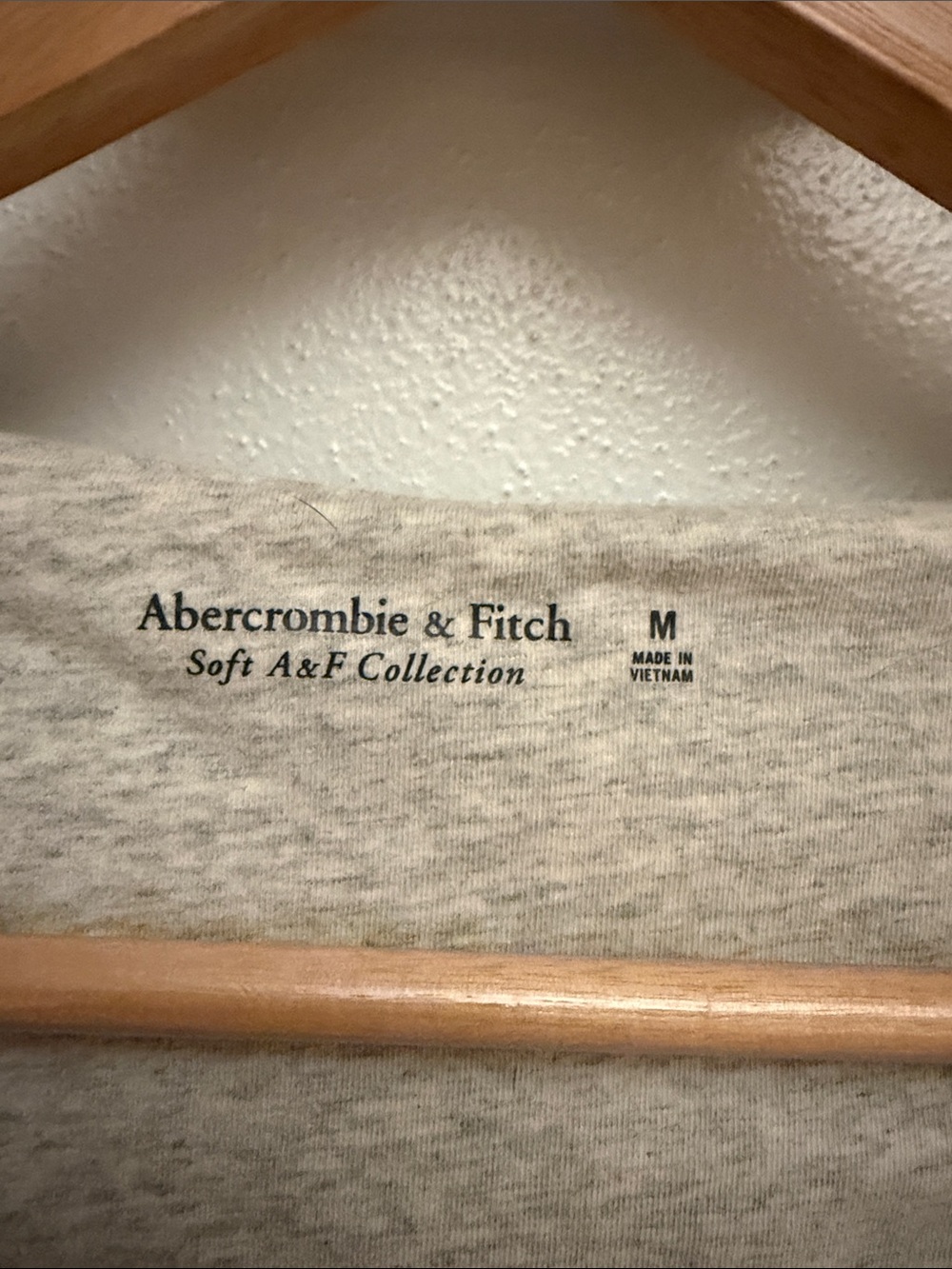 Abercrombie & Fitch Long Sleeve Scoop Bodysuit in Light Gray - Picture 2 of 2